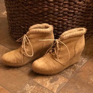 BKE wedge booties